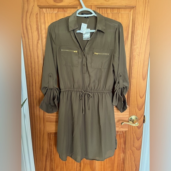 NWT NEW LOOK Chiffon Olive Green Midi Dress - Picture 1 of 5